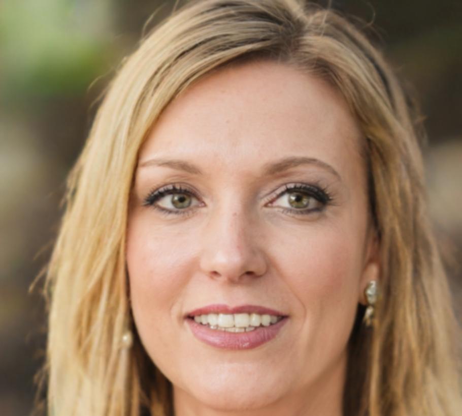 Sarah Müller, Kundenberaterin bei fonarethilunsa